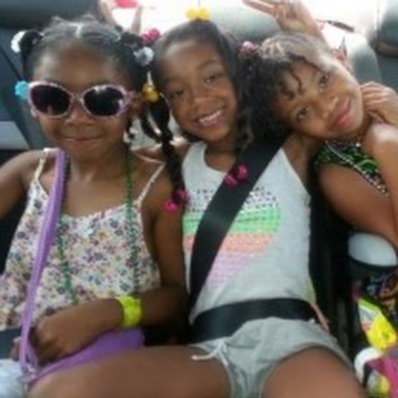 Meet your Posher, Chasitty - Picture 1 of 1